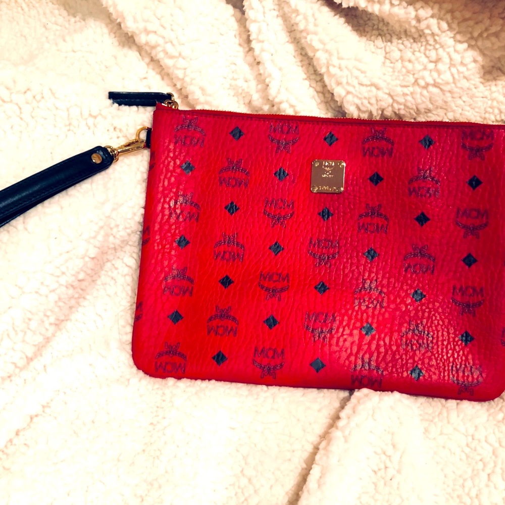 MCM clutch